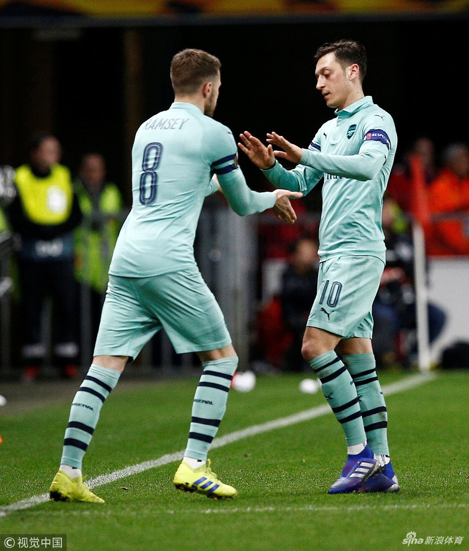 贝博体育- 今晚体能课后，雷恩完成体检备战欧联，气氛紧张，球探报告显示潜力