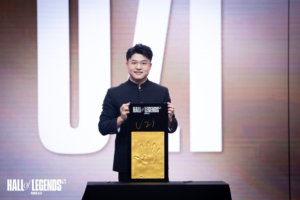 BB体育-关于Uzi回归赛场，精彩发挥首场状态亮眼，DWG观众沸腾！的信息